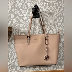 Michael Kors Jet Set Saffiano Leather Blush Tan Tote NWOT